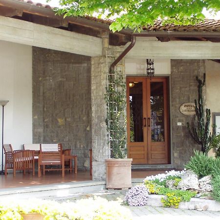 Hotel La Piccola Stazione Торрита-ди-Сьена Экстерьер фото