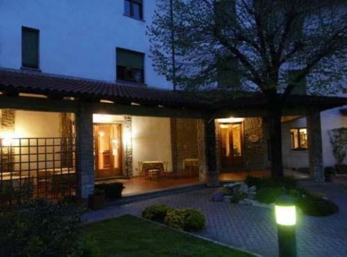 Hotel La Piccola Stazione Торрита-ди-Сьена Экстерьер фото
