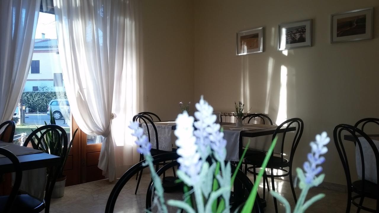 Hotel La Piccola Stazione Торрита-ди-Сьена Экстерьер фото