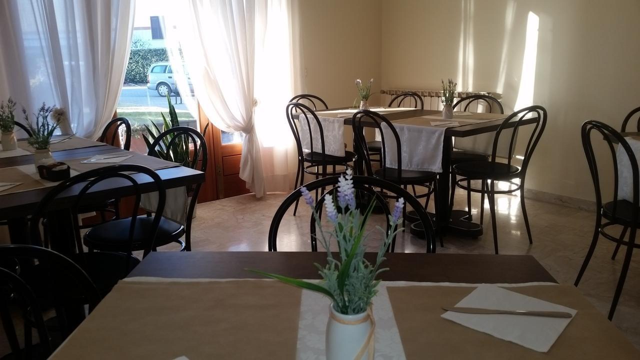 Hotel La Piccola Stazione Торрита-ди-Сьена Экстерьер фото