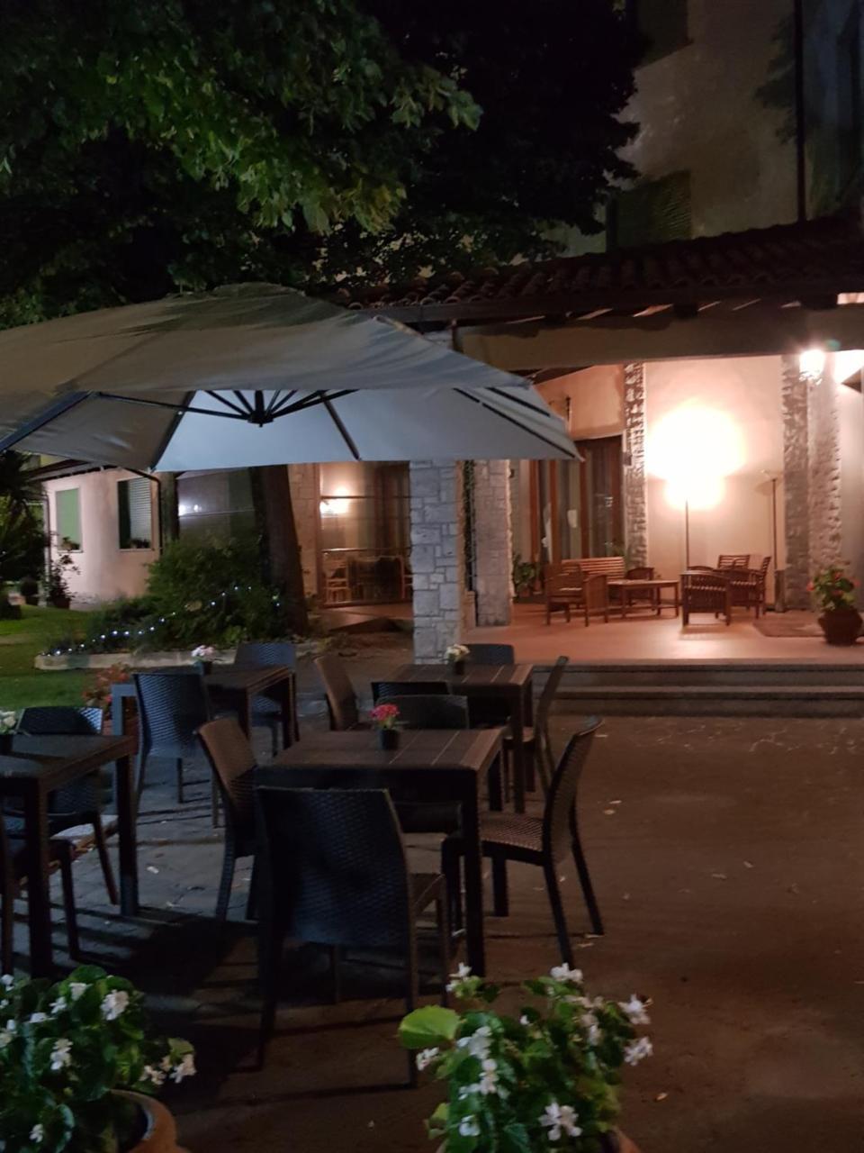 Hotel La Piccola Stazione Торрита-ди-Сьена Экстерьер фото